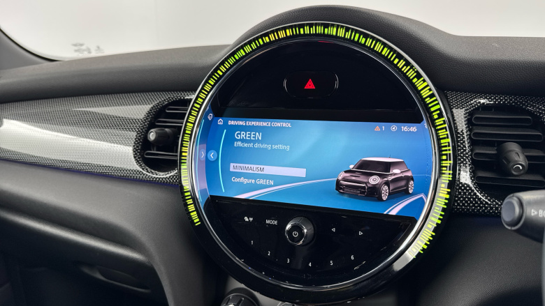 MINI Hatchback 1.5 Cooper Exclusive 3dr Auto Petrol Hatchback